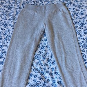 Gray sweatpants (girls)
